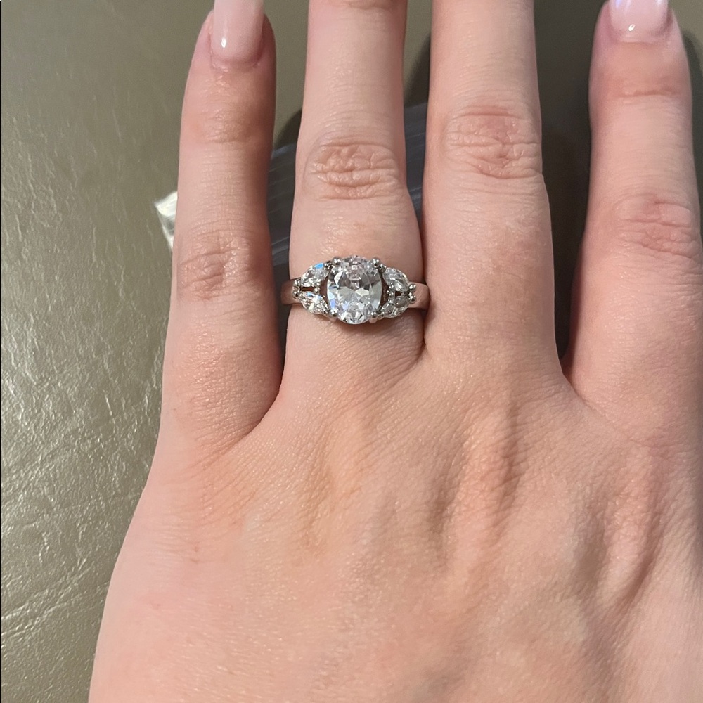 Charmed Aroma | Sterling Silver Size 8 Ring